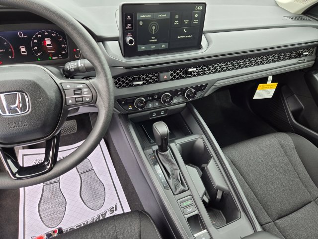New 2026 Honda Accord SE image 18