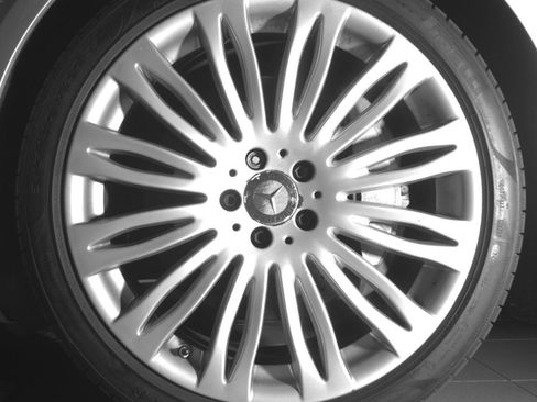 Used 2015 Mercedes-Benz S 550 Sedan image 9