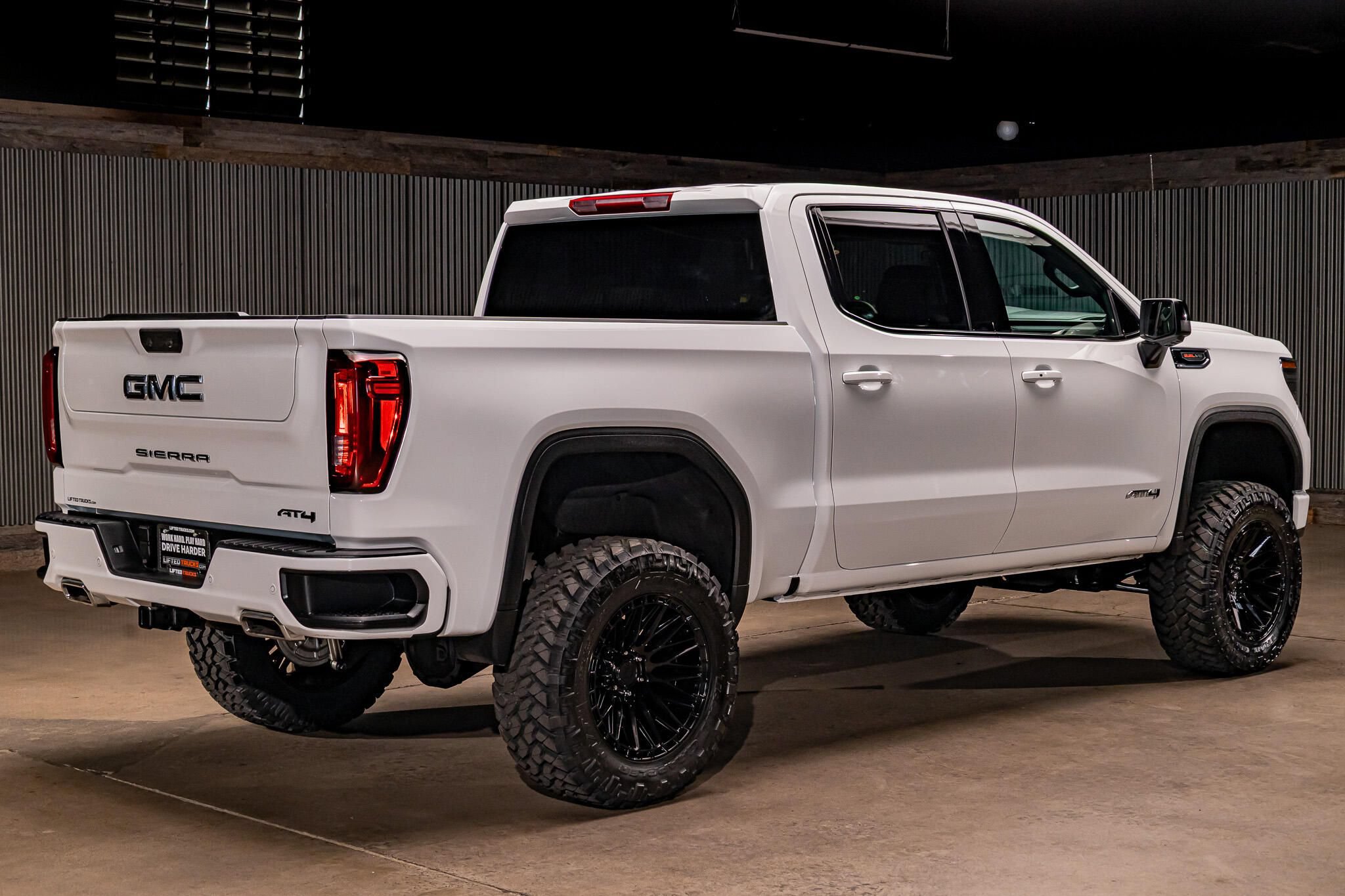 Used 2026 GMC Sierra 1500 AT4 AWD/4WD image 10