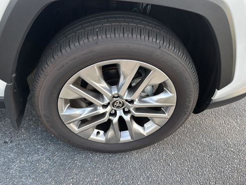 Certified 2025 Toyota RAV4 XLE Premium image 35