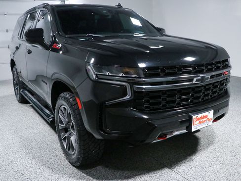 Used 2021 Chevrolet Tahoe Z71 w/ Rear Media and Nav Package AWD/4WD image 5