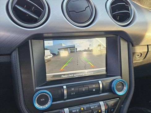 Used 2019 Ford Mustang Premium image 13