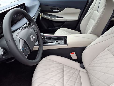 New 2026 Nissan Sentra SL w/ Floor Mat Package image 14