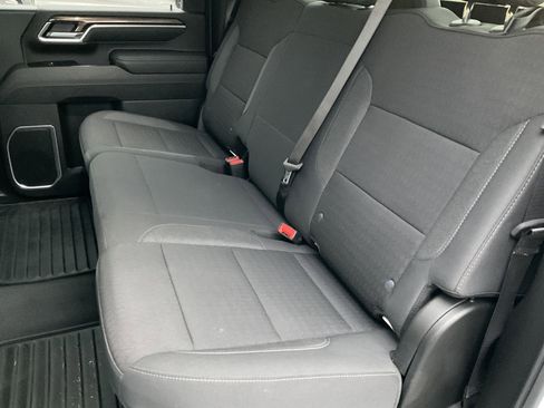 Used 2025 Chevrolet Silverado 3500 LT w/ Convenience Package image 39