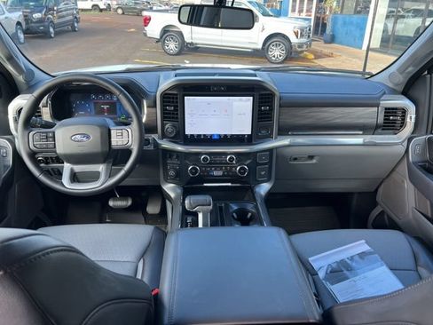 Used 2025 Ford F150 Lariat w/ Equipment Group 501A Mid AWD/4WD image 10