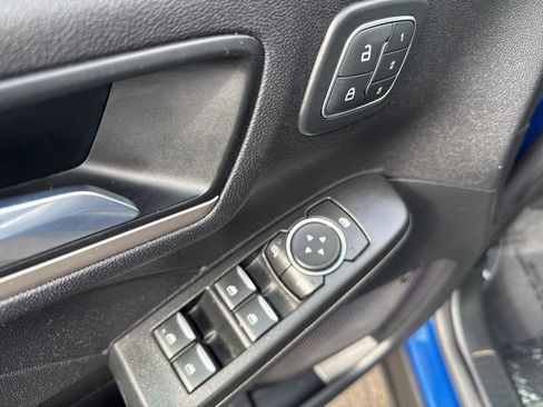 Certified 2022 Ford Escape SEL w/ Technology Package image 18