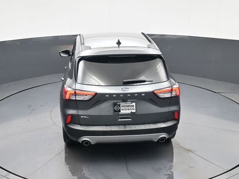Used 2022 Ford Escape SEL FWD image 29