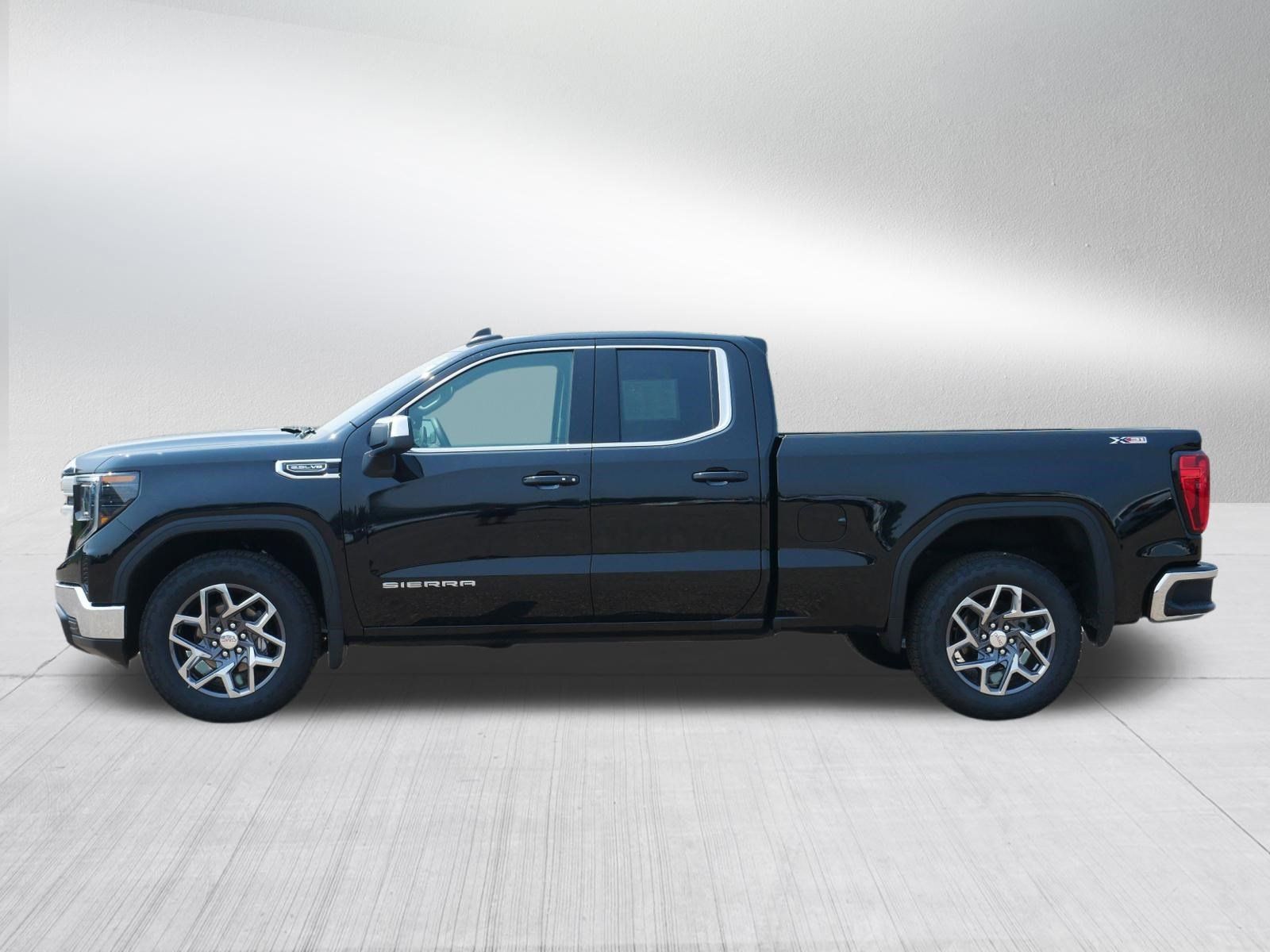 New 2026 GMC Sierra 1500 SLE w/ X31 Off-Road Package AWD/4WD image 2