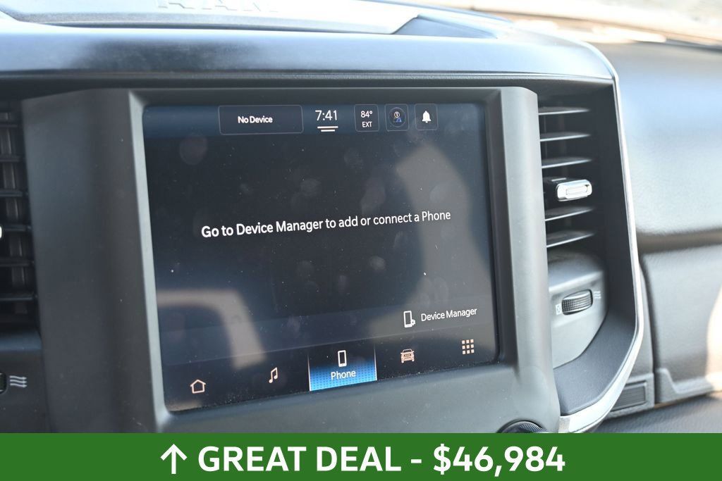 Used 2024 RAM 3500 Big Horn AWD/4WD image 32