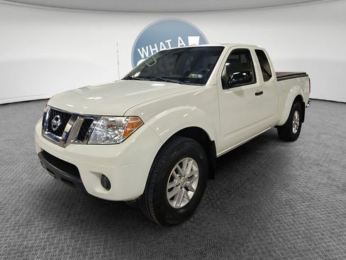 Used 2019 Nissan Frontier SV image 8