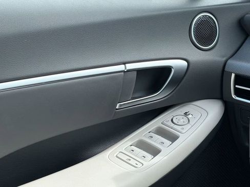 New 2026 Hyundai Sonata SEL FWD image 17