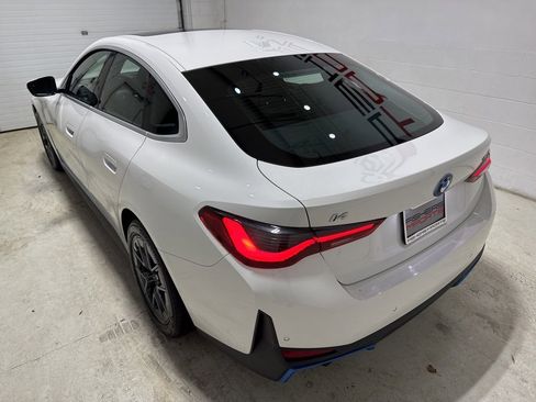 Used 2023 BMW i4 eDrive40 w/ Premium Package image 10