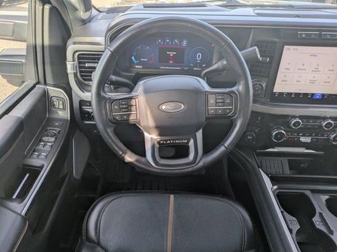 Used 2024 Ford F450 Platinum w/ FX4 Off-Road Package image 14