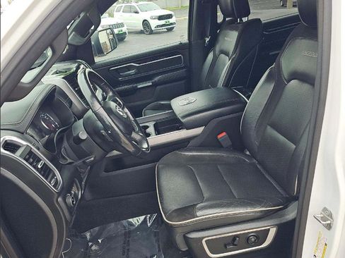 Used 2020 RAM 1500 Laramie w/ Sport Appearance Package AWD/4WD image 3