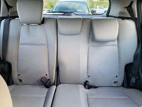 Used 2019 Honda HR-V EX image 36