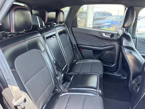 Used 2025 Ford Escape ST-Line FWD image 10