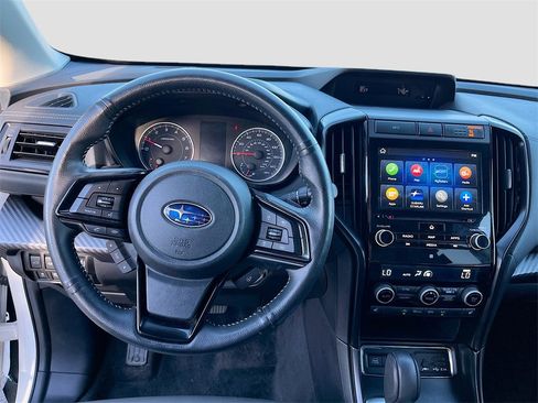 Used 2022 Subaru Ascent Onyx Edition image 11