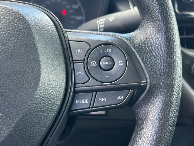 Used 2024 Toyota Corolla LE FWD image 18