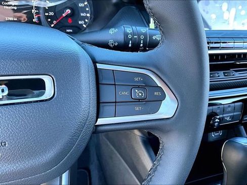 New 2026 Jeep Compass Latitude image 24