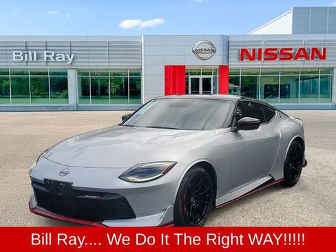 Used 2024 Nissan Z NISMO w/ Floor Mat Package image 2