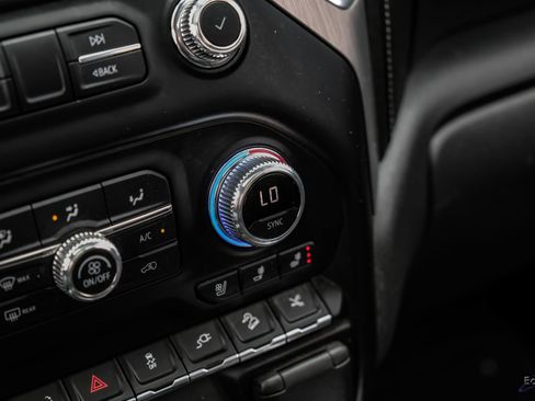 Used 2021 GMC Sierra 1500 Denali w/ Denali Ultimate Package image 62