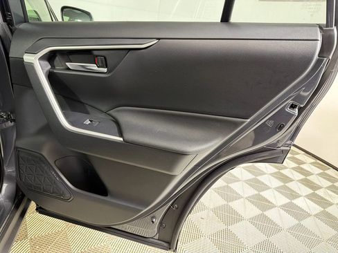 Used 2024 Toyota RAV4 XLE w/ Convenience Package image 17