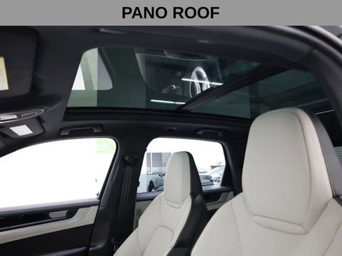Used 2026 Porsche Cayenne AWD/4WD image 20