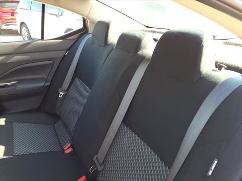 Used 2024 Nissan Versa S w/ S Plus Package image 18