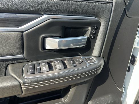 Used 2024 RAM 2500 Laramie w/ Night Edition AWD/4WD image 15