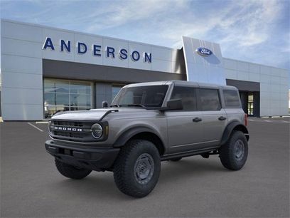 New 2025 Ford Bronco 4-Door w/ Sasquatch Package