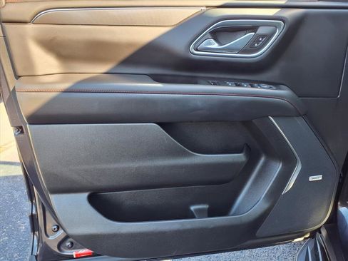 Used 2023 Chevrolet Tahoe RST w/ Sport Performance Package image 11