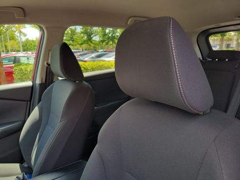 Used 2025 Nissan Rogue S FWD image 18