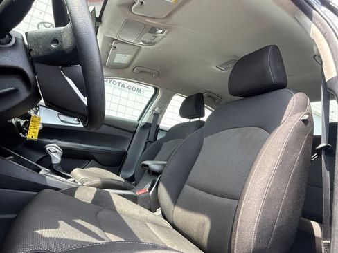 Used 2023 Kia Forte LXS w/ LXS Technology Package FWD image 10