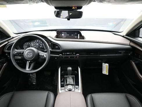 Used 2025 MAZDA CX-30 AWD 2.5 S w/ Premium Package image 9