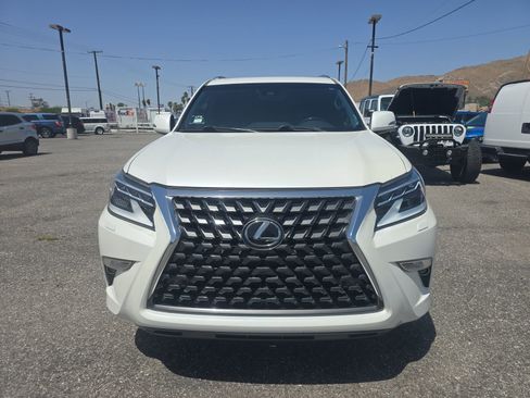 Used 2020 Lexus GX 460 Premium w/ Premium Package AWD/4WD image 2