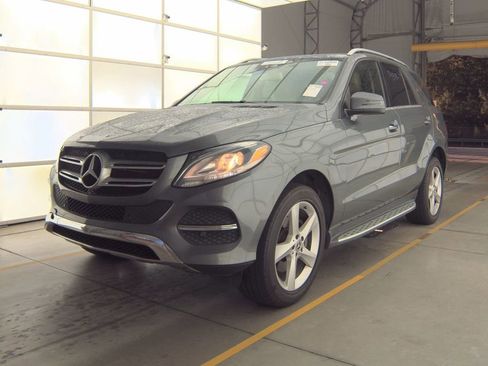 Used 2018 Mercedes-Benz GLE 350 w/ Premium 1 Package image 1