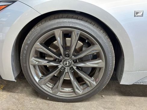 Used 2025 Lexus IS 350 F Sport image 4