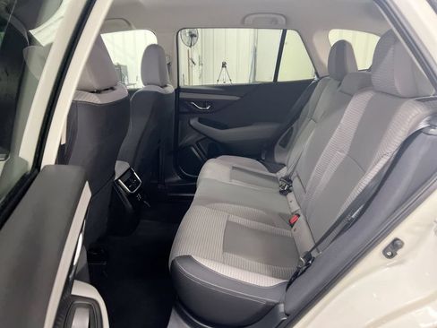 Used 2023 Subaru Outback Premium AWD/4WD image 22