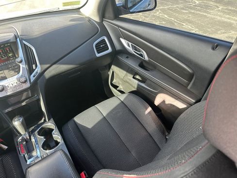 Used 2016 GMC Terrain SLE image 17