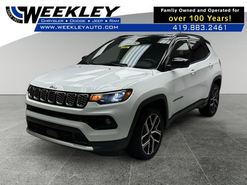 Used 2025 Jeep Compass Limited AWD/4WD image 1