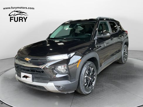 Used 2022 Chevrolet TrailBlazer LT w/ Convenience Package AWD/4WD image 7