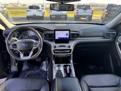 Used 2023 Ford Explorer XLT w/ Equipment Group 202A image 26