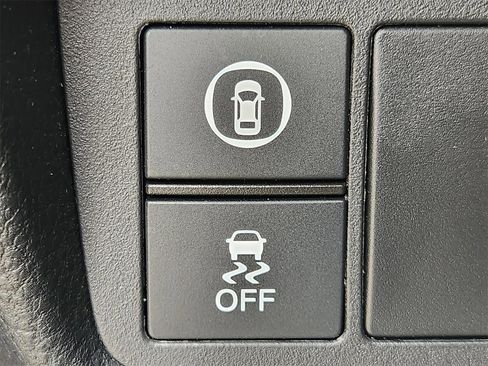 Certified 2019 Honda Accord EX image 21