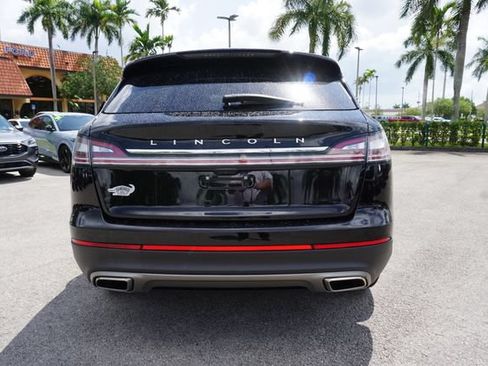 Used 2023 Lincoln Nautilus FWD w/ Premium Package image 31