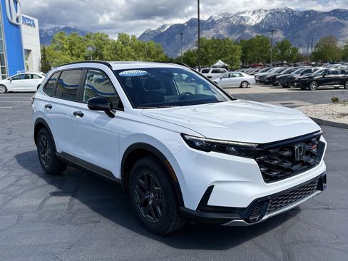 Used 2026 Honda CR-V TrailSport image 4