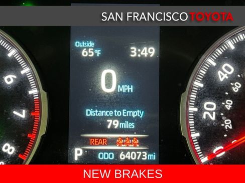 Used 2021 Toyota RAV4 LE image 31