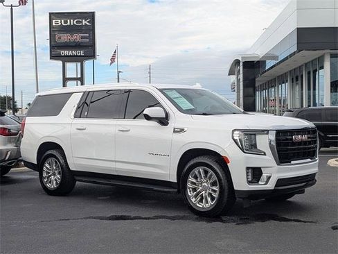 Used 2022 GMC Yukon XL SLE w/ Max Trailering Package image 2
