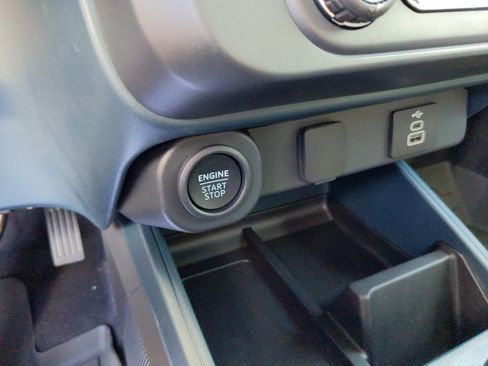 New 2025 Ford Maverick XLT w/ XLT Luxury Package image 23