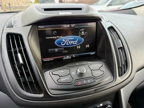Used 2013 Ford Escape SE image 17