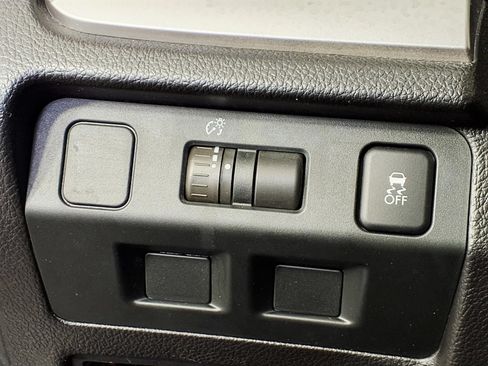 Used 2013 Subaru Impreza 2.0i AWD/4WD image 15